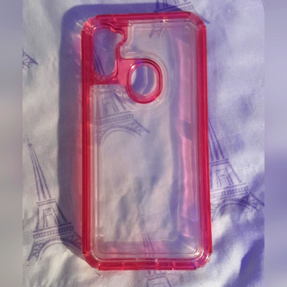 Because I have a new phone this is my old phone case - Picture 1 of 4